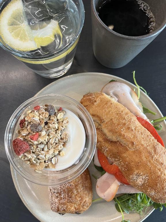 Unity Malmö - A Studio Hotel - Resim 18