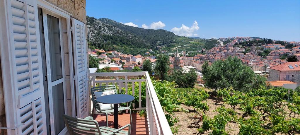 Γενική θέα στο βουνό ή θέα στο βουνό από  αυτός ο ξενώνας
