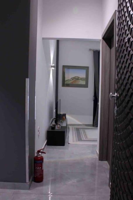 TV a/nebo společenská místnost v ubytování Beautiful Apartment in Corfu