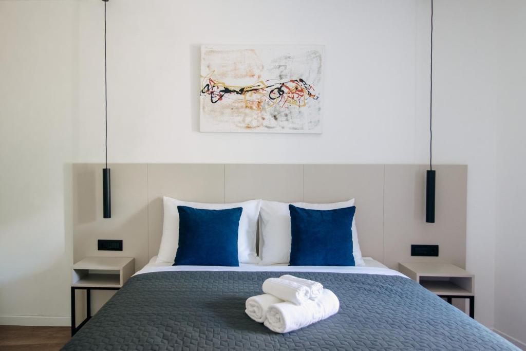 KALA LUXURY ROOMS by DuHomes - 2