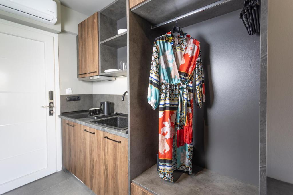 Notos Premium Holiday Apartments - 10