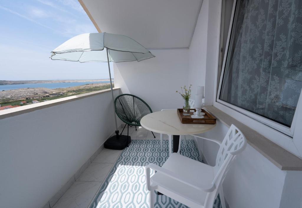 Posezení v ubytování L'infini Sea View apartments Zubovići