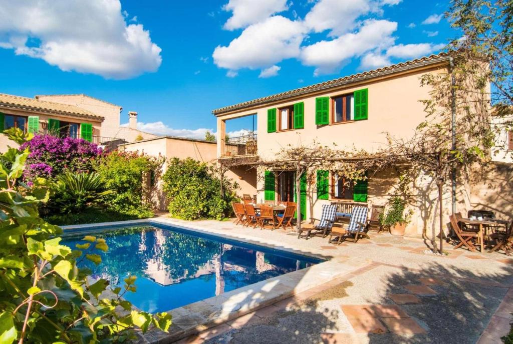 Can Casta, Petra – Updated 2023 Prices