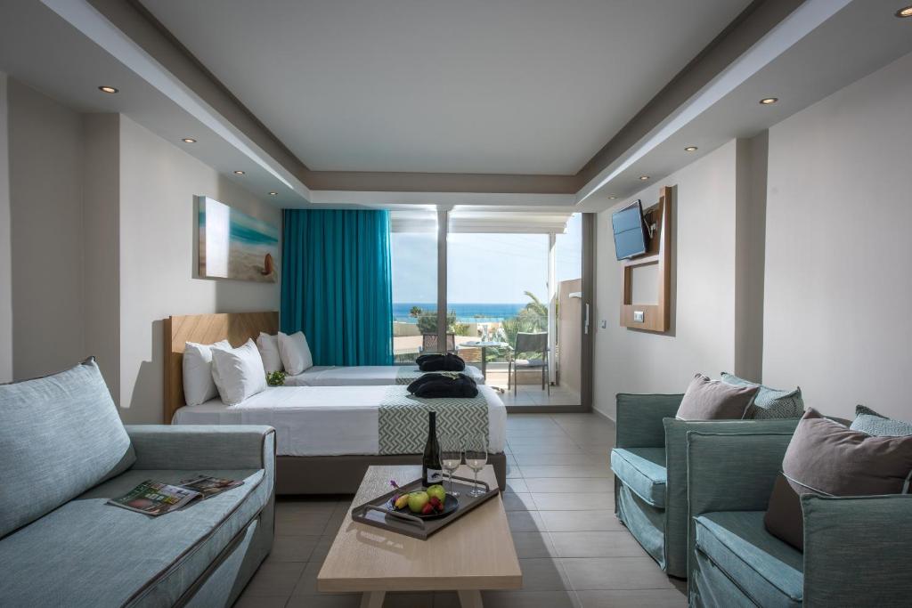 Royal & Imperial Belvedere Resort - 