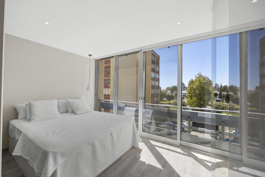 Silver Lux Studio 1 - City Center by HD PROPERTIES