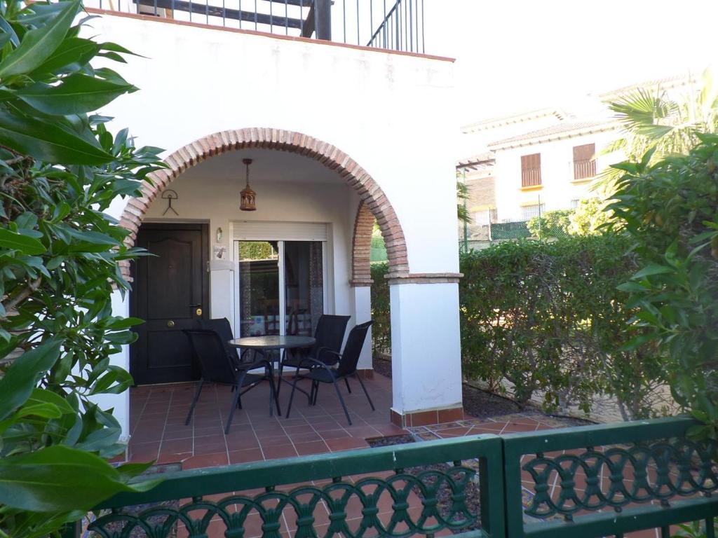 Balkón nebo terasa v ubytování DUPLEX AL ANDALUS THALASSA