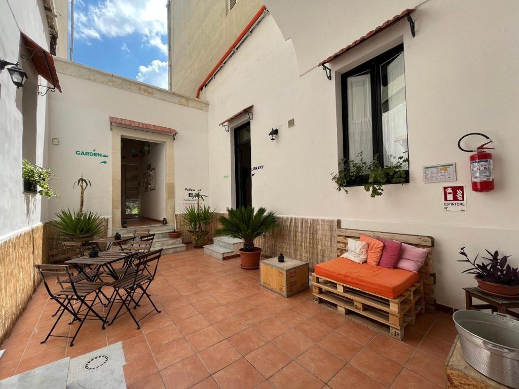 Posezení v ubytování Urban Oasis Hostel