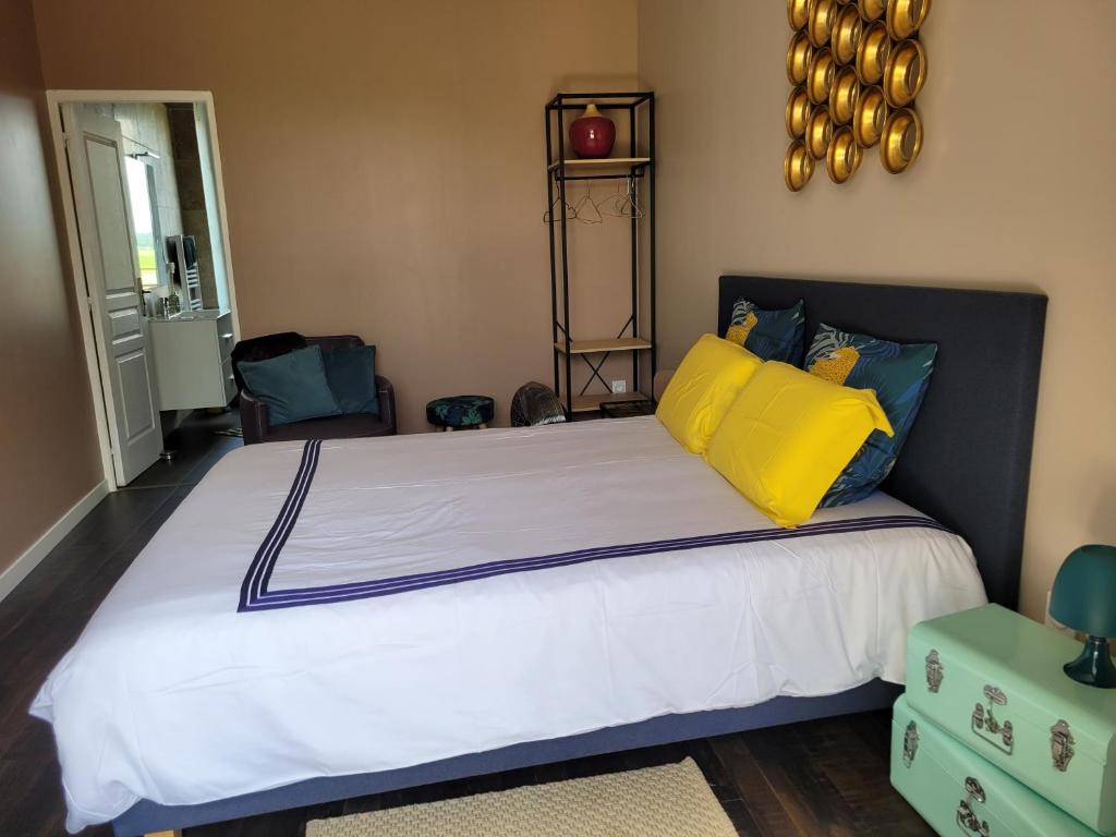 Postel nebo postele na pokoji v ubytování Mas Tareau la Goyaw