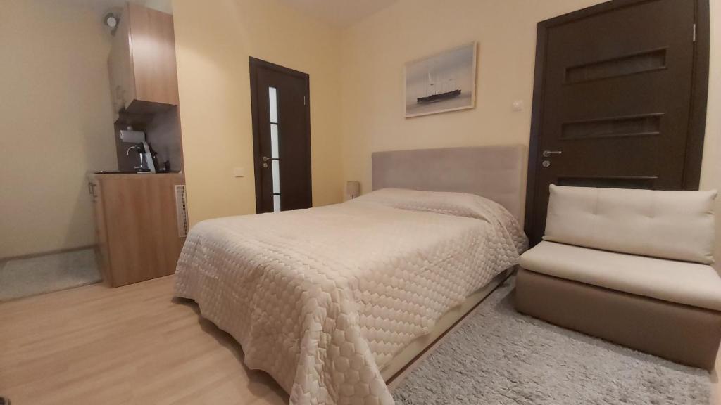 Postel nebo postele na pokoji v ubytování Nida999