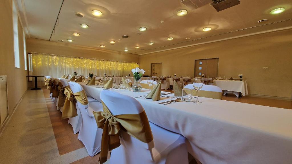 Restaurace v ubytování Aphrodite Hotel