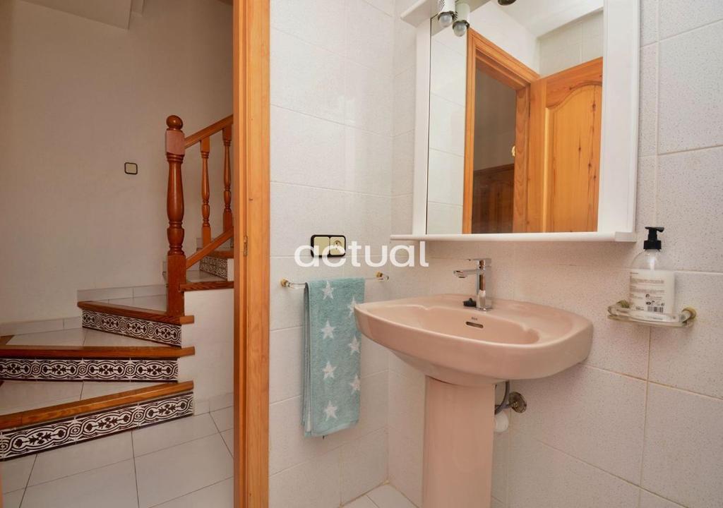 A bathroom at LAS GAVIOTAS 13
