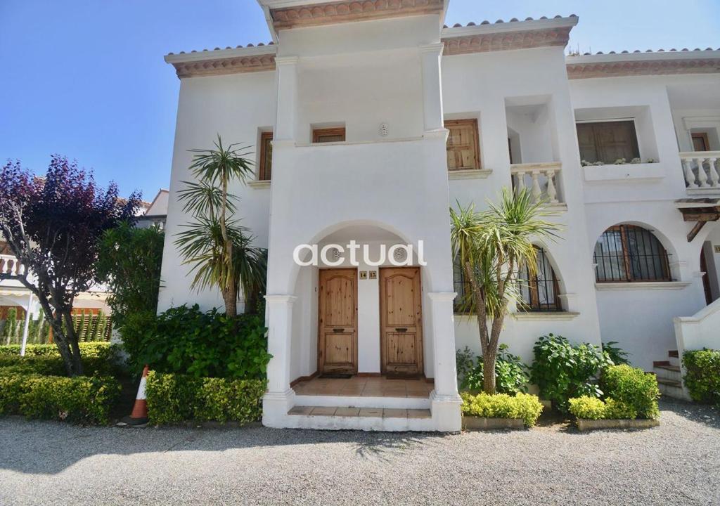 The building in which the holiday home is located
