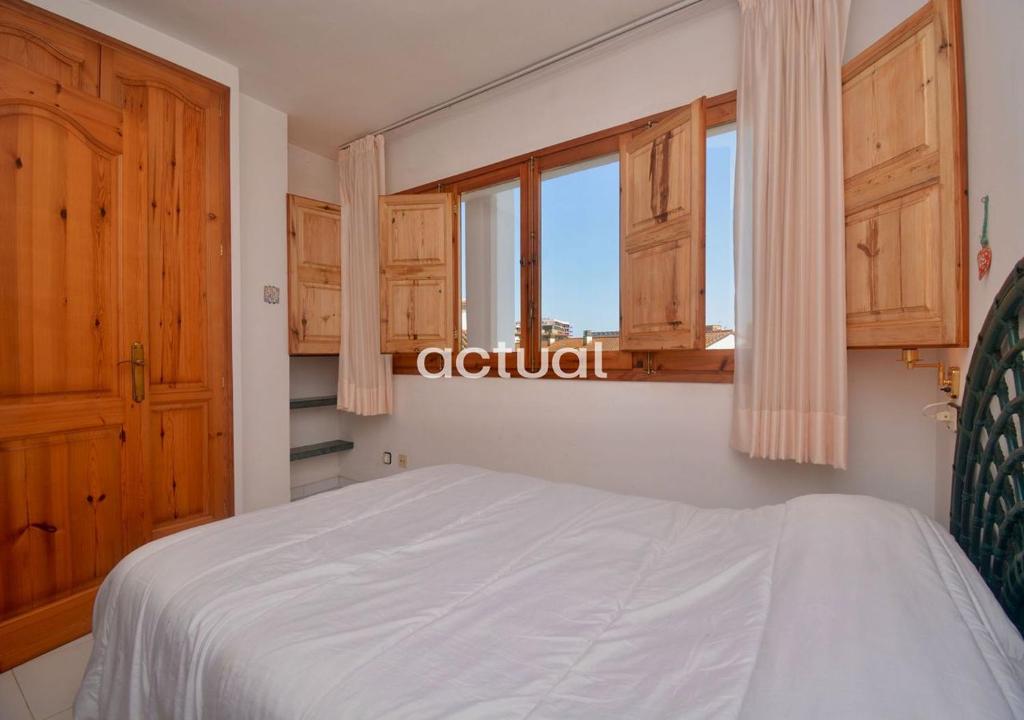 A bed or beds in a room at LAS GAVIOTAS 13