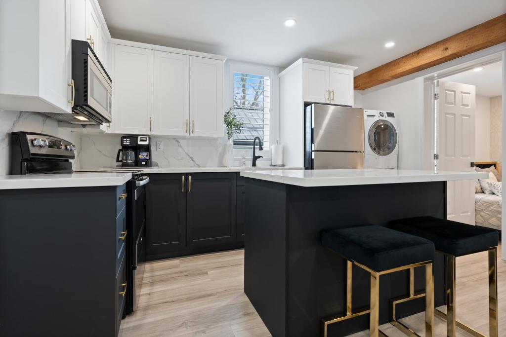 Luxe Lodges on Lake Erie - Apartamento De Una Habitación