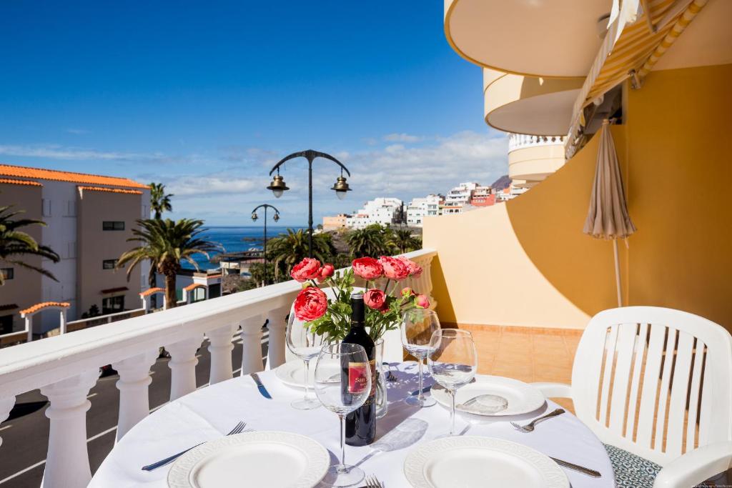 Γενική θέα στη θάλασσα ή θέα στη θάλασσα από  αυτό το διαμέρισμα