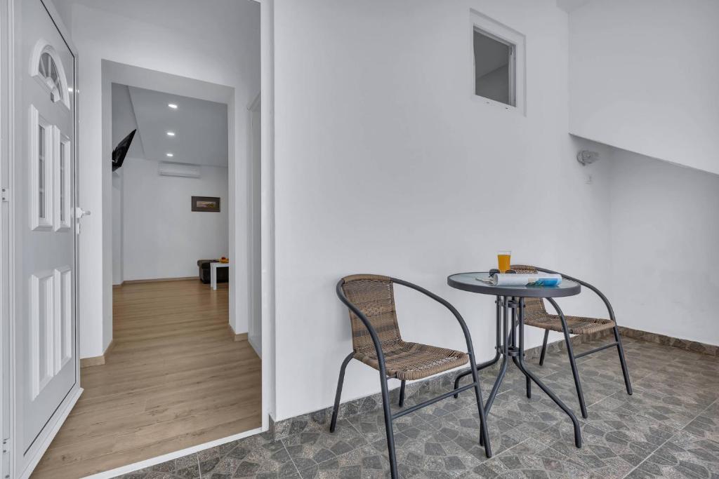Fotografia z galérie ubytovania Sunny Garden Apartments Ana v destinácii Makarska