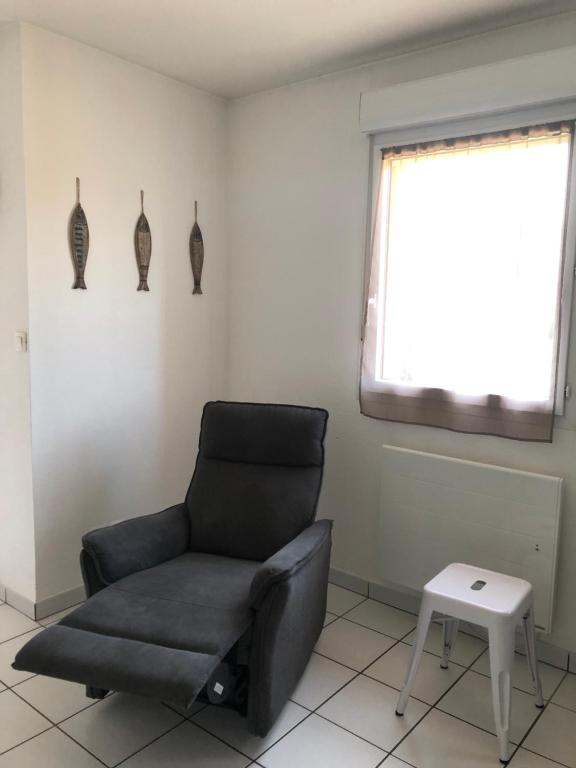 Posedenie v ubytovaní Duplex Normandie, tout confort Saint Valery en Caux