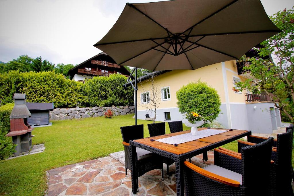 Zahrada ubytování Apartment Ferienwohnung DAS UNTERACH am Attersee
