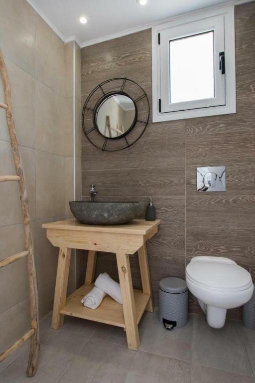 Ένα μπάνιο στο Bella vista Suites