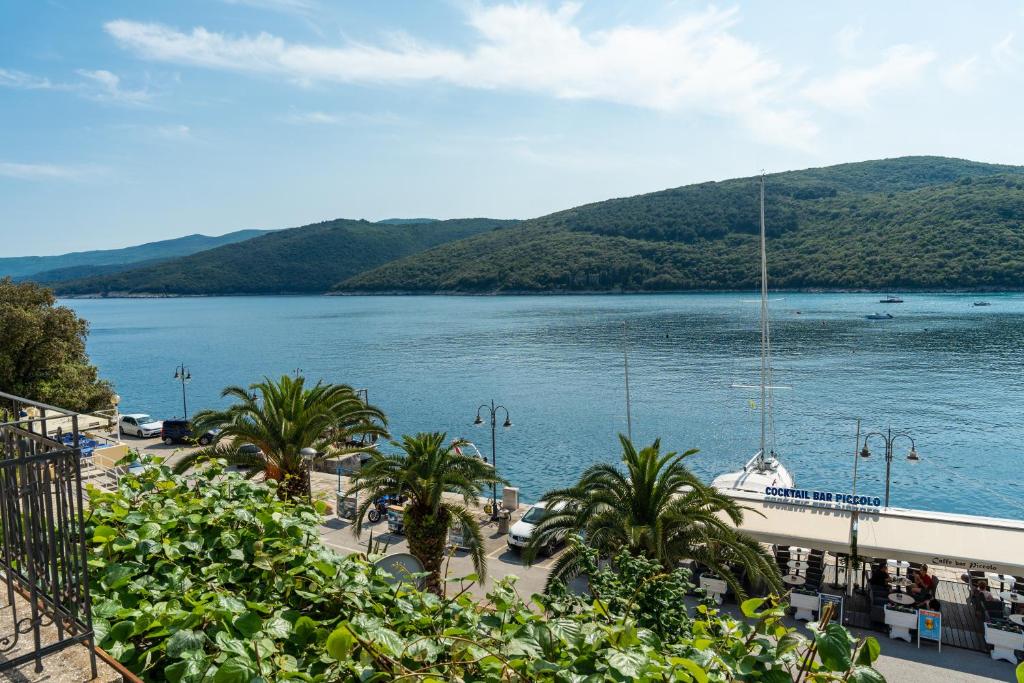 Naturlandskabet i nærheden af lejligheden