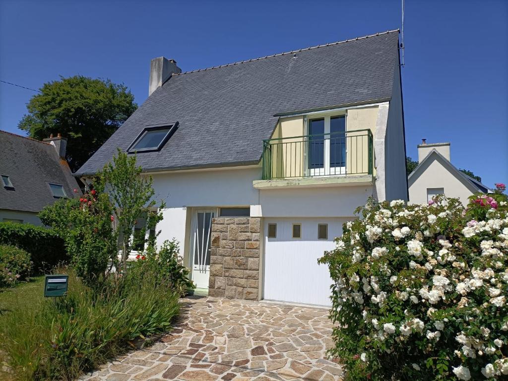 Photo de la galerie de l'établissement Maison de ville, quartier calme., à Pont-lʼAbbé