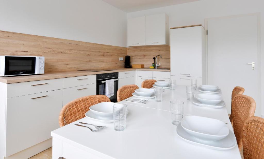 Kuchyň nebo kuchyňský kout v ubytování Stay and Work Apartment - 8 beds - 4 bed rooms