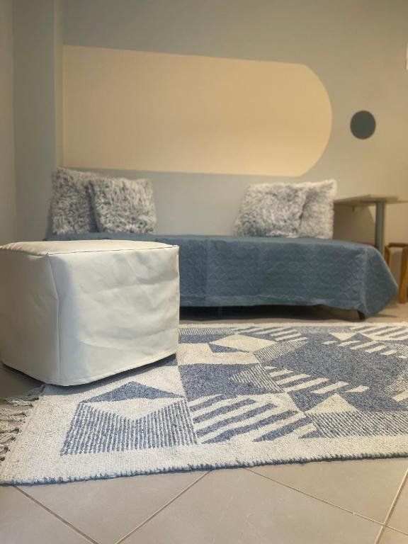 Posezení v ubytování cozy minimal apartment