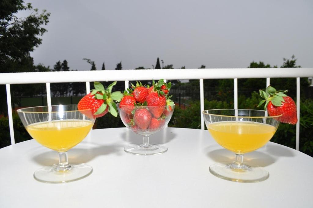 Apartments Ratko - Apartment With Balcony