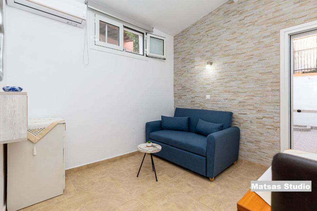 Posezení v ubytování Matsas House & Studio
