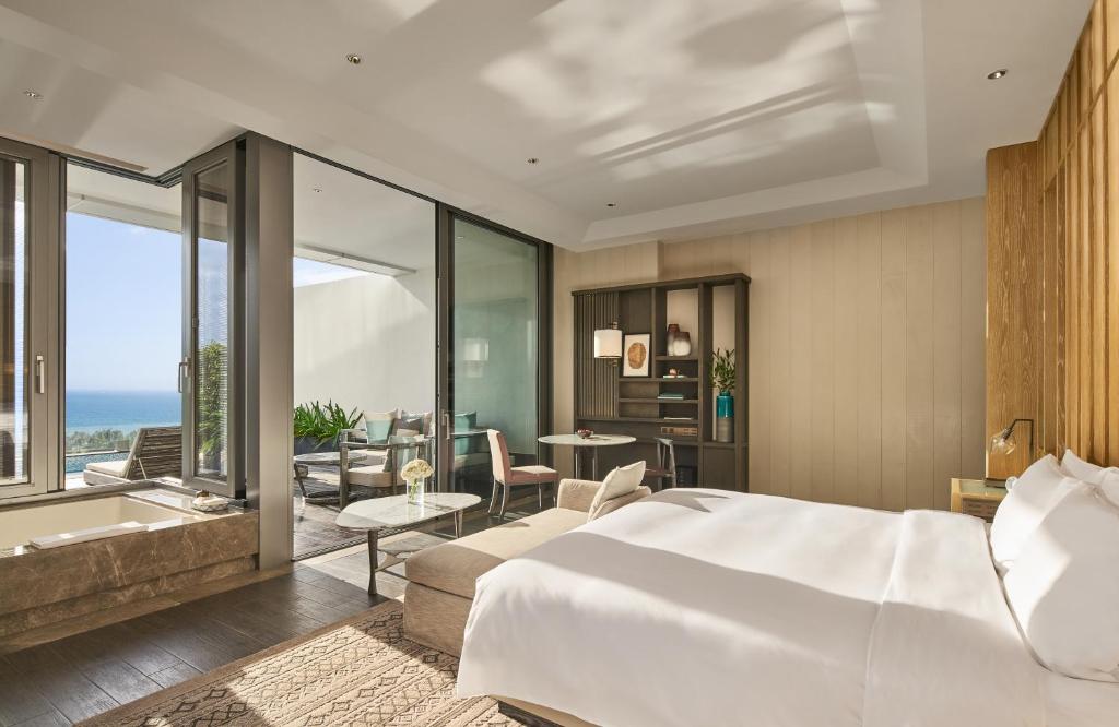 Rosewood Sanya - 豪华海景游泳池王