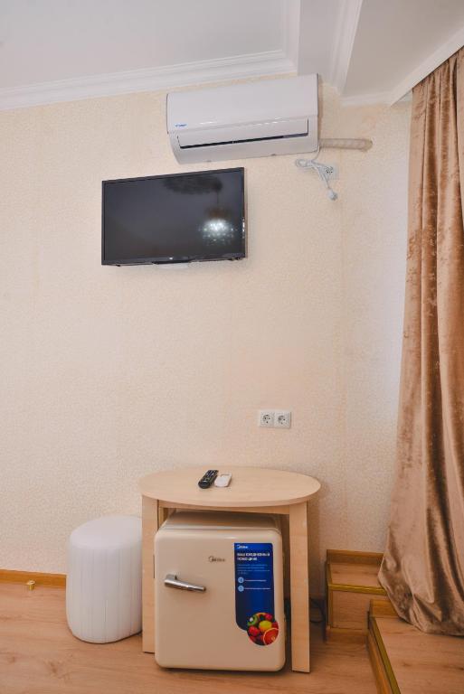 TV a/nebo společenská místnost v ubytování HOTEL VLADi