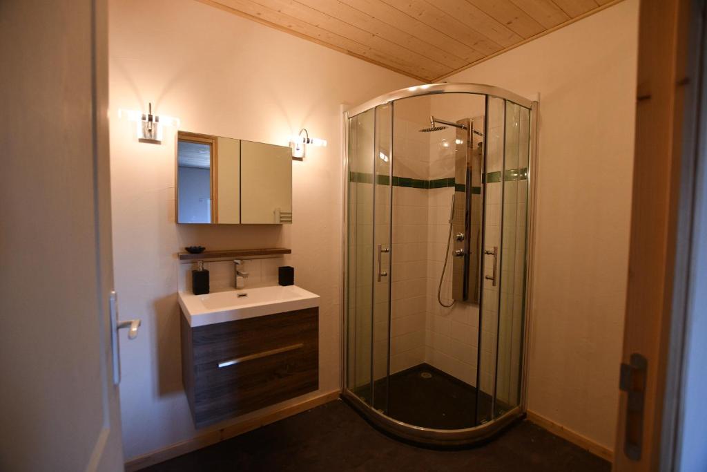 L'Oiseau Blanc - Classic Triple Room
