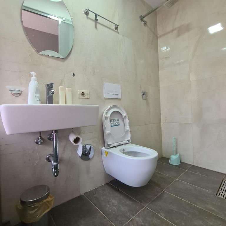Hotel Driti New Bazaar - Image 3