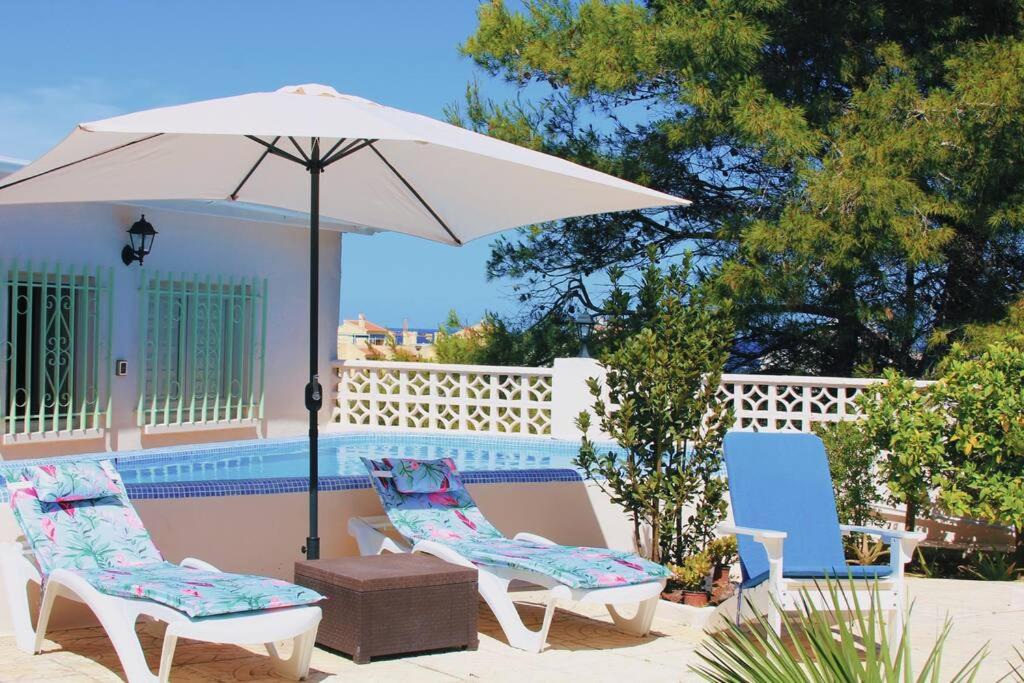 Villas Entire Villa by the sea with private garden and mini pool en Torrevieja, Comunidad Valenciana