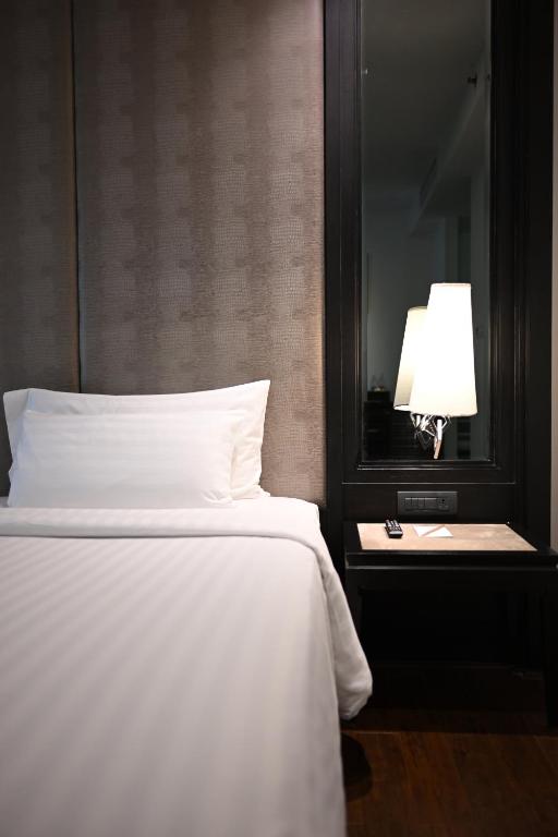 Mövenpick Hotel Sukhumvit 15 Bangkok - Superior Twin Room