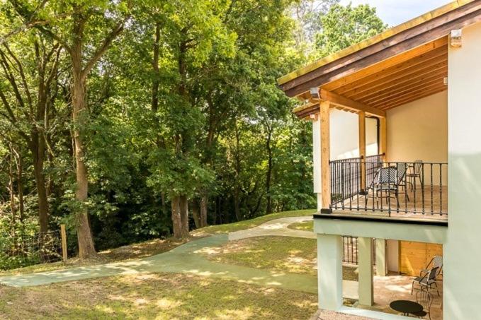 Balkón nebo terasa v ubytování Apartamentos El Bosque De Cubas