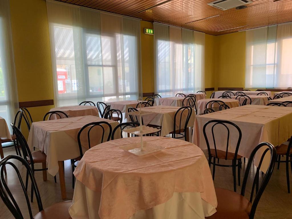 Restaurace v ubytování Hotel Estense