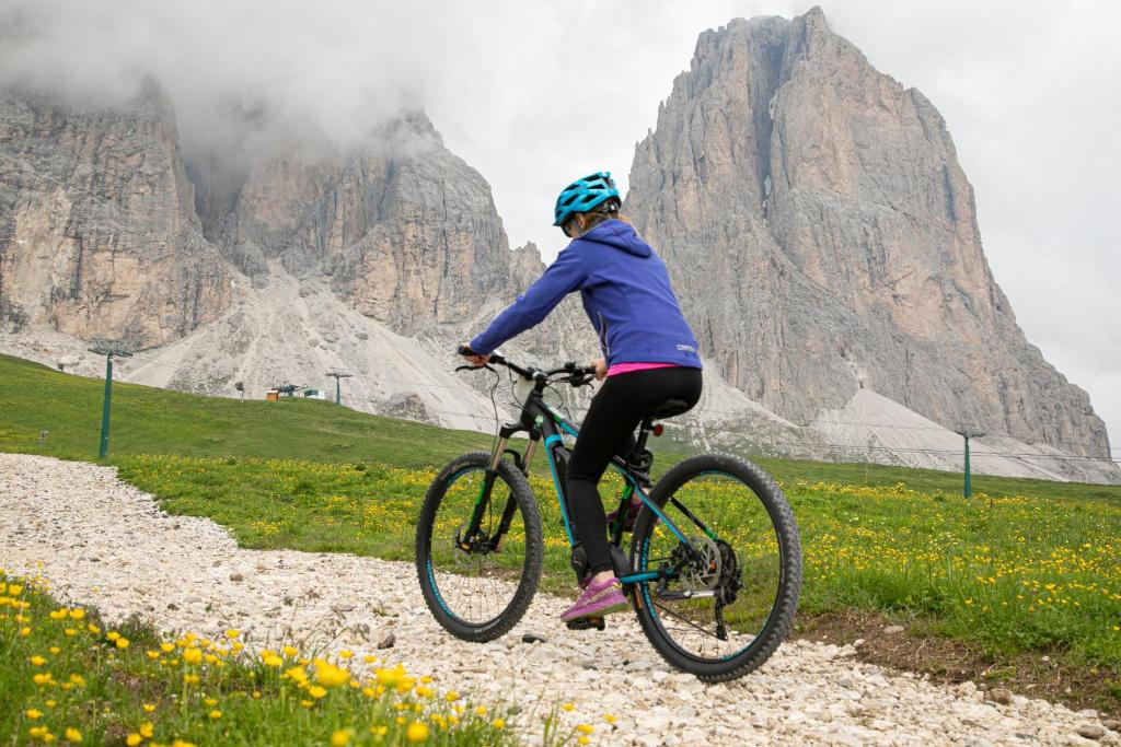 Rifugio Saleiの敷地内または近くで楽しめるサイクリング
