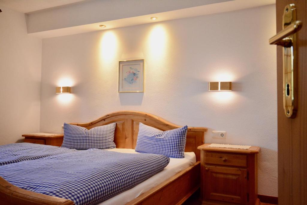 Posteľ alebo postele v izbe v ubytovaní Appartement Oberschernthann