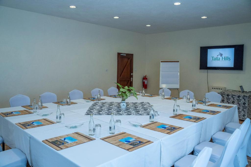 Konferenční prostory v ubytování Taita Hills Safari Resort & Spa