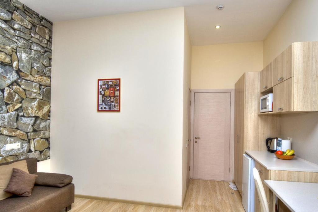 Fire Inn - Budget Studio