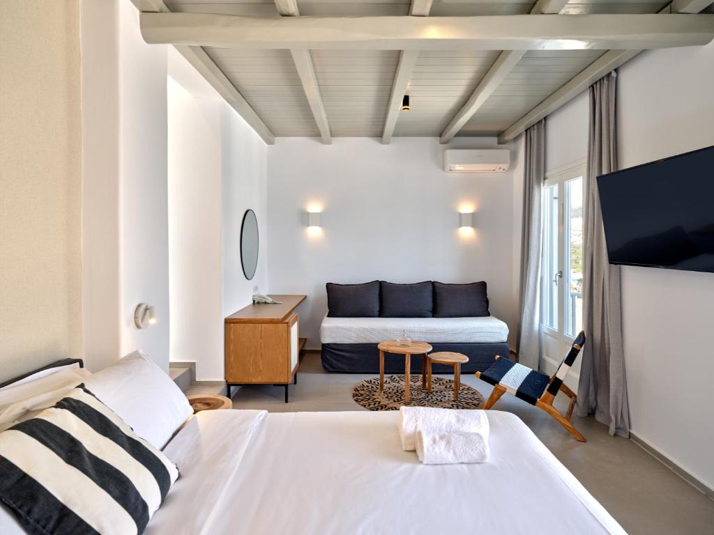 Parian Village Beach Hotel - Adults Only - 12