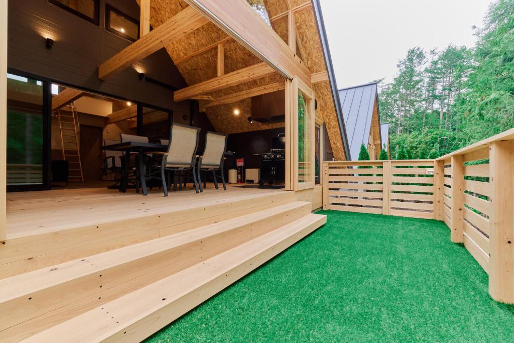 Balkón nebo terasa v ubytování enico MtFuji Resort&Glamping