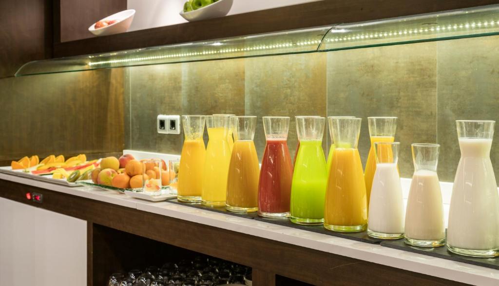 Ilunion Suites Madrid - Resim 22