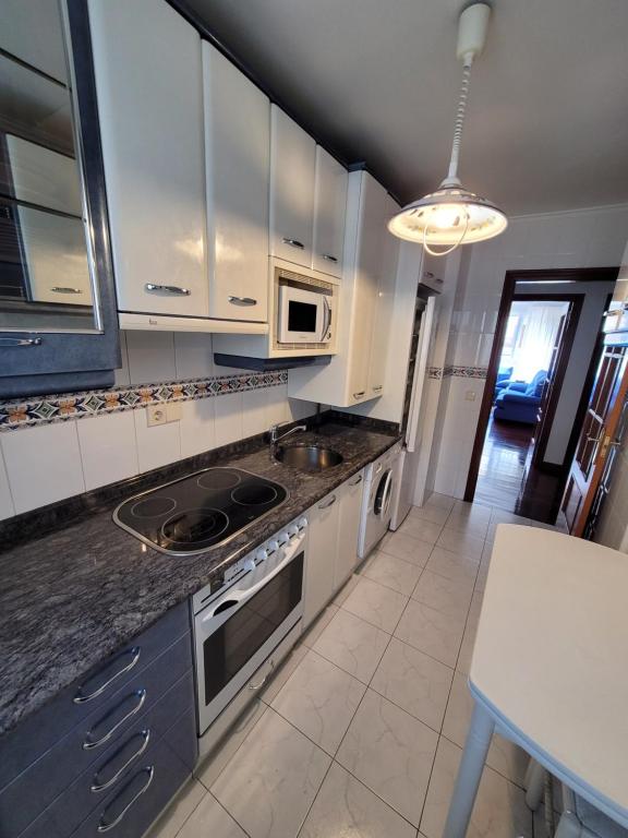Nuevo! 3 hab con garaje privado, Santander – Precios 2023 ...