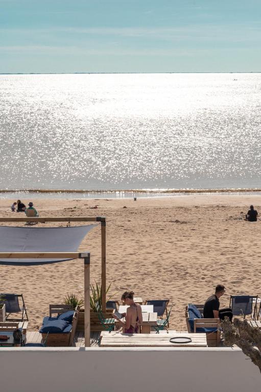 Hôtel Le Rivage vue sur mer - Châtelaillon-plage - Triple Room With Balcony And Sea View