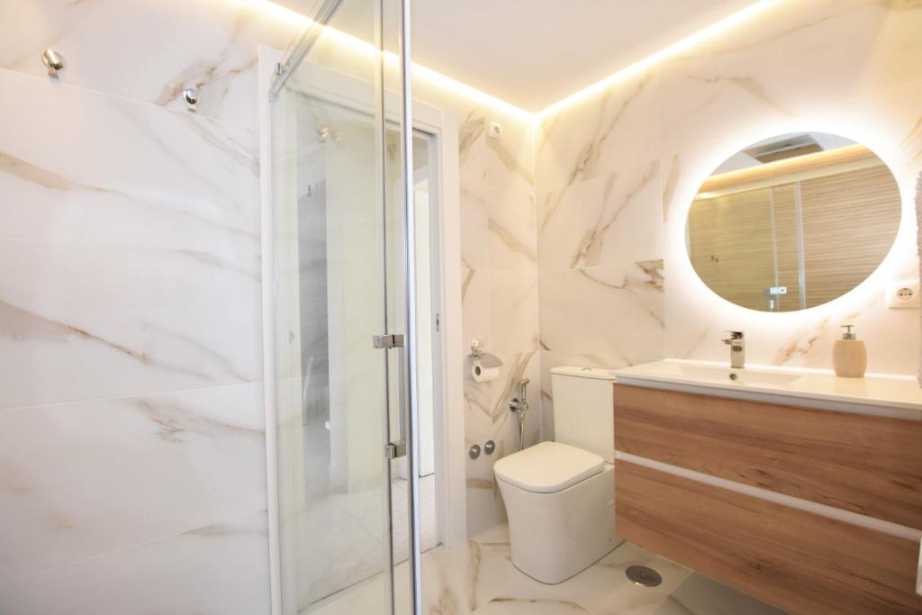 Fotografie z fotogalerie ubytování MAR DE CRISTAL CHALET v destinaci Mar de Cristal