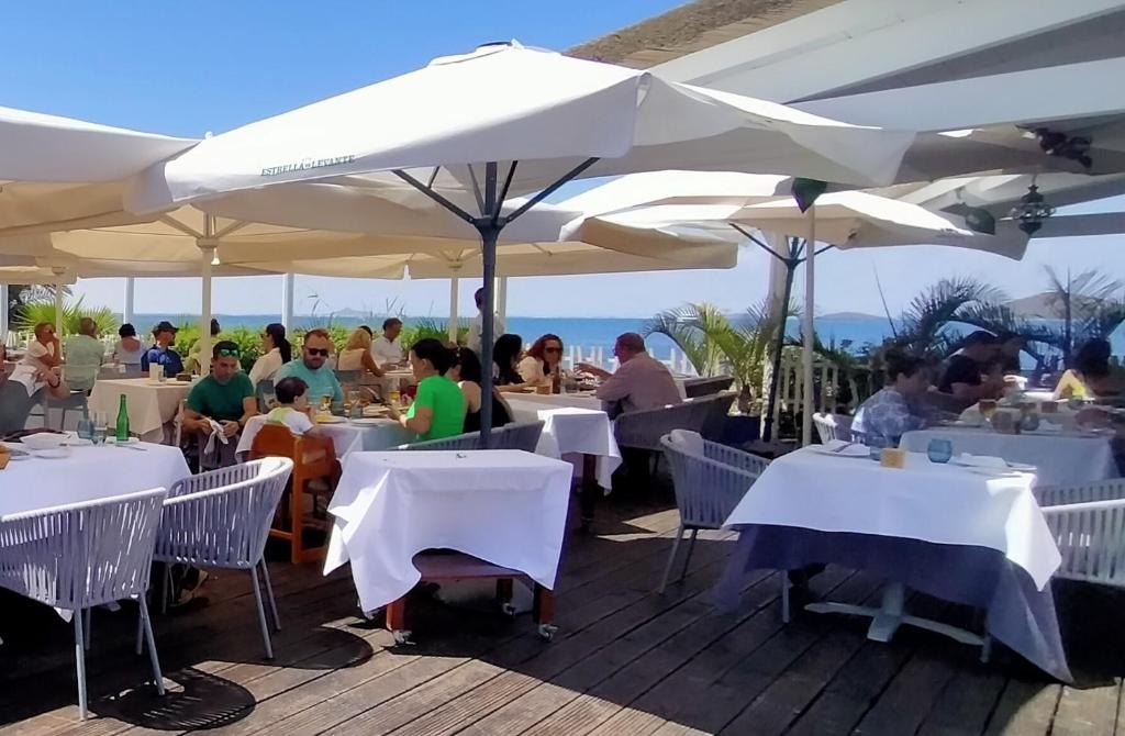 Fotografie z fotogalerie ubytování MAR DE CRISTAL CHALET v destinaci Mar de Cristal