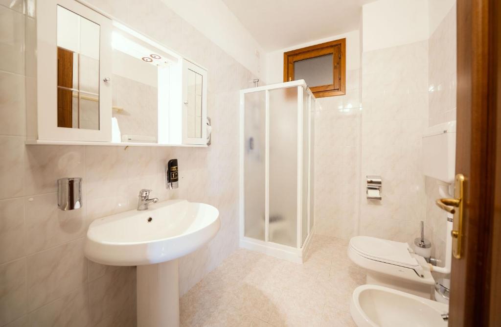 Koupelna v ubytování Hotel Residence Campi