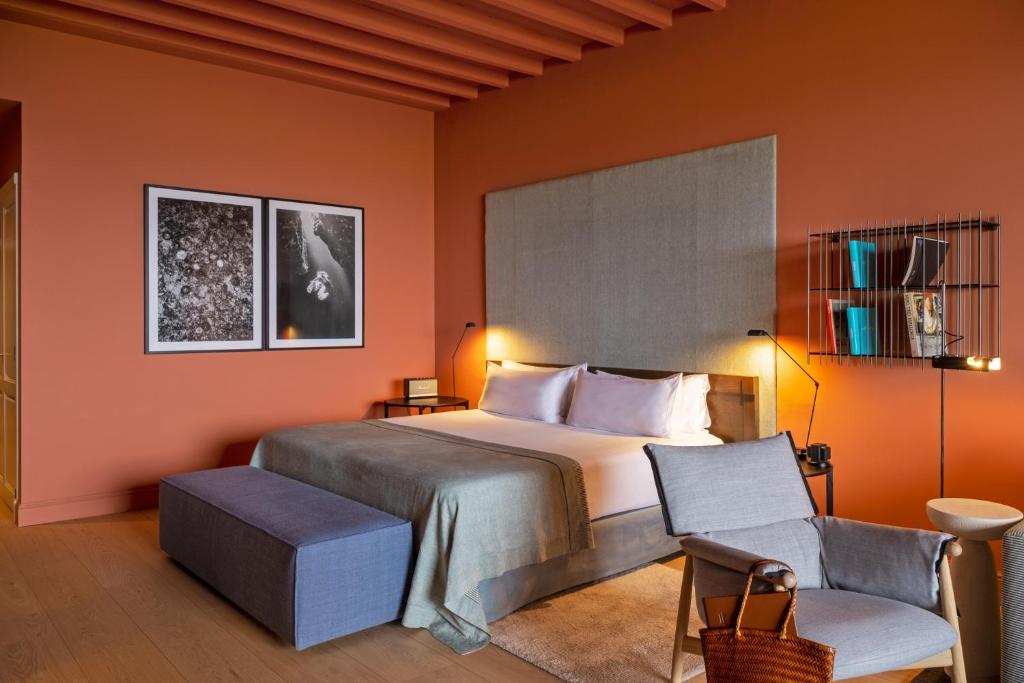Postel nebo postele na pokoji v ubytování Hotel Calatrava